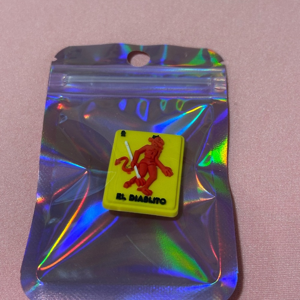Croc charm